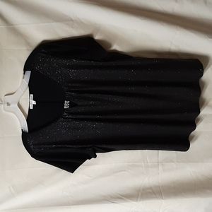 💥2/$8 LAST CHANCE - Black and silver sparkle top